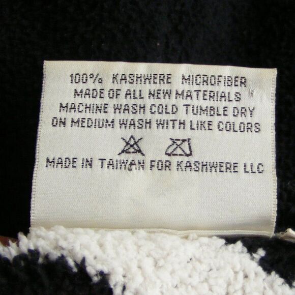 ZEBRA Robe, S/M, Chenille Knit, KASHWERE, Plush/Heavy, Black/White, Pockets - Picture 8 of 10